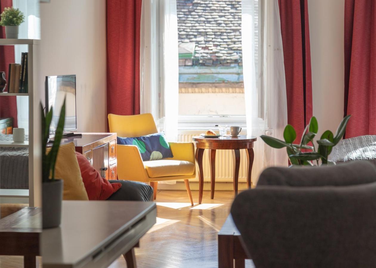 Bright & Spacious Loft With Basilica View Budapest Eksteriør bilde