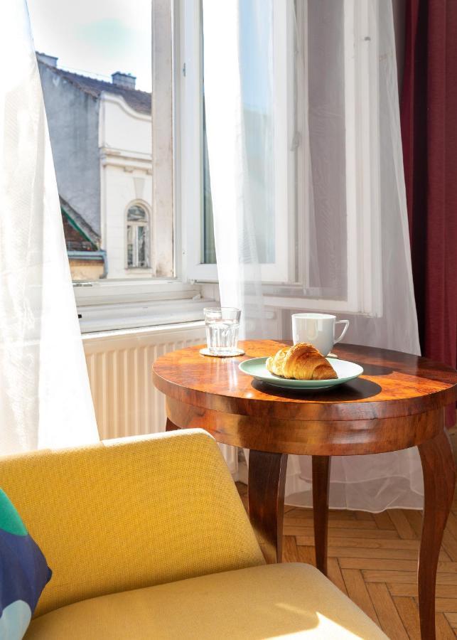 Bright & Spacious Loft With Basilica View Budapest Eksteriør bilde