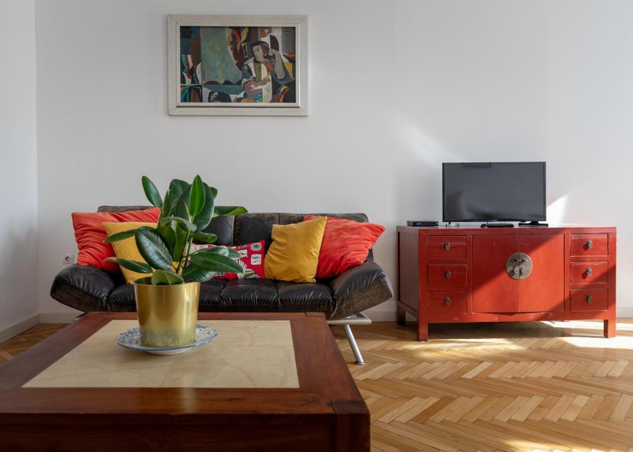 Bright & Spacious Loft With Basilica View Budapest Eksteriør bilde