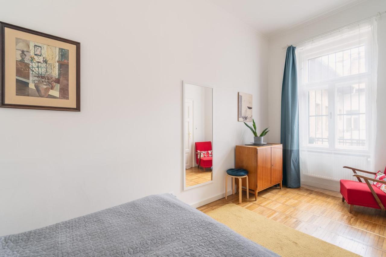 Bright & Spacious Loft With Basilica View Budapest Eksteriør bilde