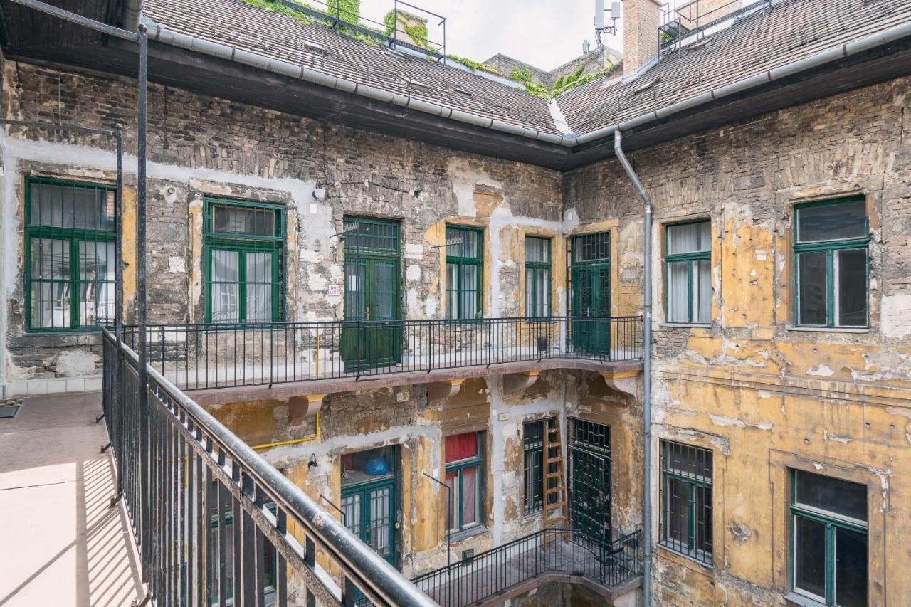 Bright & Spacious Loft With Basilica View Budapest Eksteriør bilde
